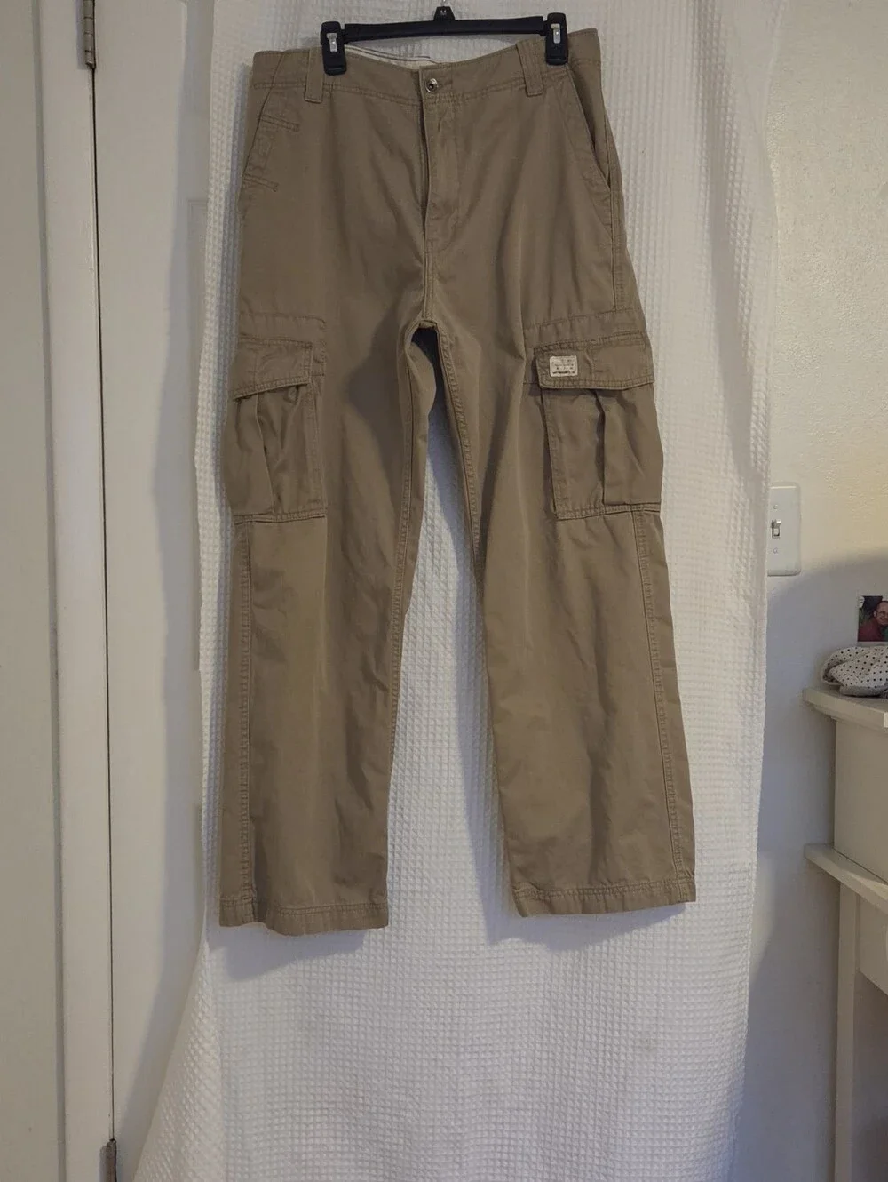 Levi's Men's Cargo Loose Straight Pants Khaki Tan Beige Size 34x32 Vintage Y2K